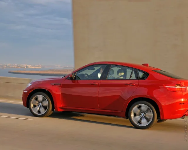 BMW X6 M 4.4 AT — 15