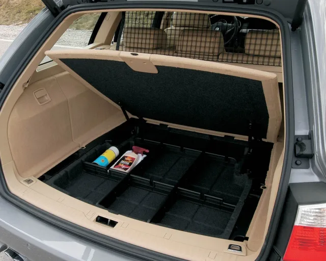 BMW 5 Series Touring E60 (БМВ 5 Серии Туринг) универсал — 13