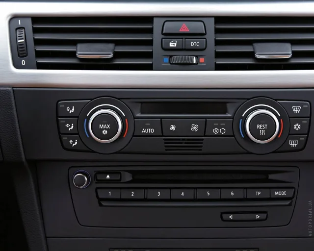 BMW 3 Series Touring 2008 station wagon — 3
