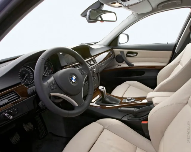 BMW 3 Series Touring 2008 station wagon — 2