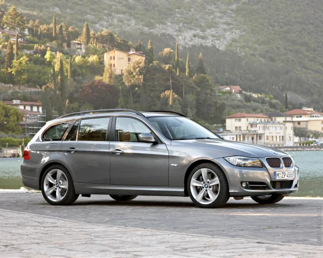 BMW 3 Series Touring 2008 station wagon — 19