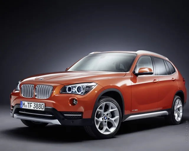 BMW X1 2012 кросовер — 21