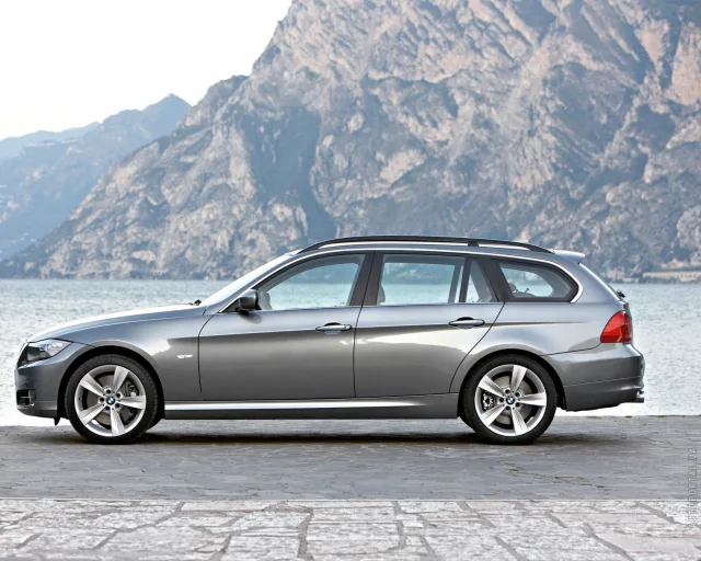 BMW 3 Series Touring 2008 station wagon — 20