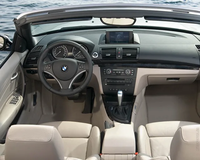 BMW 1 Series Cabriolet кабріолет — 8