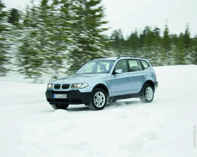 BMW X3 2004 кросовер — 20
