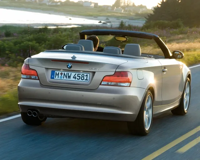 BMW 1 Series Cabriolet кабріолет — 17