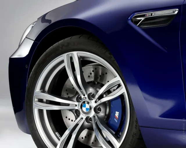 BMW M6 4.4 AT cabrio — 16