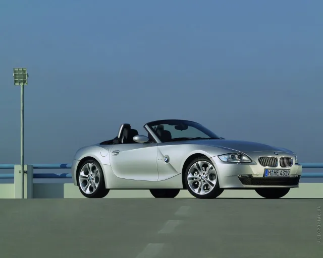 BMW Z4 2.5si MT — 21