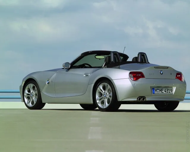 BMW Z4 2.5si MT — 23