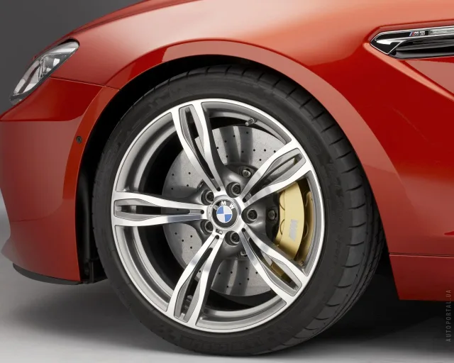BMW M6 coupe (2012) — 15