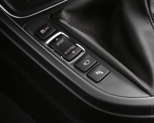 BMW 320d MT — 18