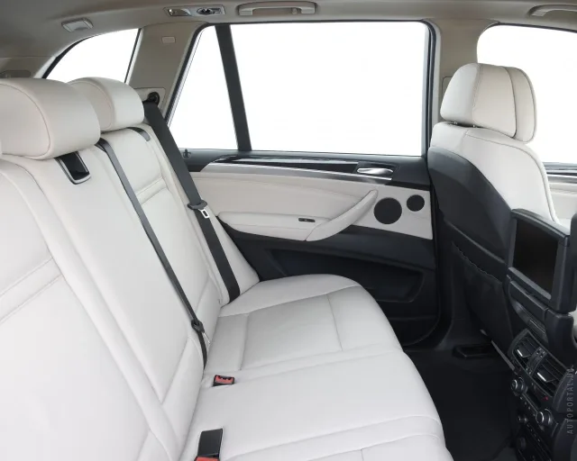 BMW X5 xDrive40d AT — 19