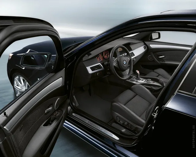 BMW 520d MT — 7