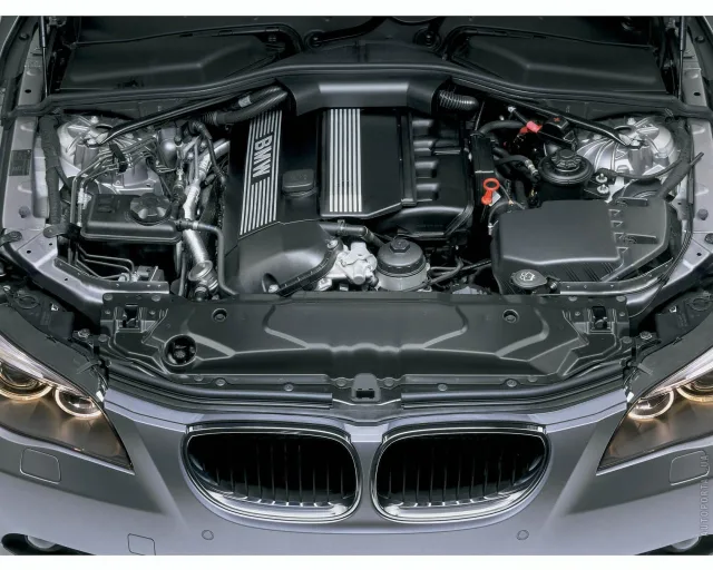 BMW 520d MT — 16