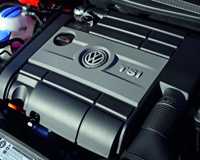 Volkswagen Golf R 2009 (Фольксваген Гольф Р) 5-ти дверный хэтчбек — 10