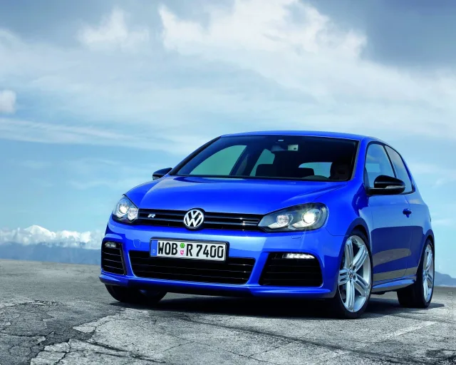 Volkswagen Golf R 2.0 MT — 12