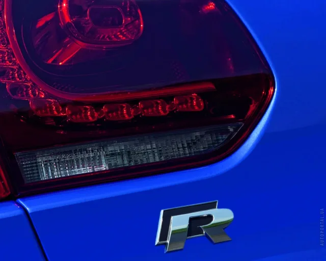 Volkswagen Golf R 2.0 MT — 20
