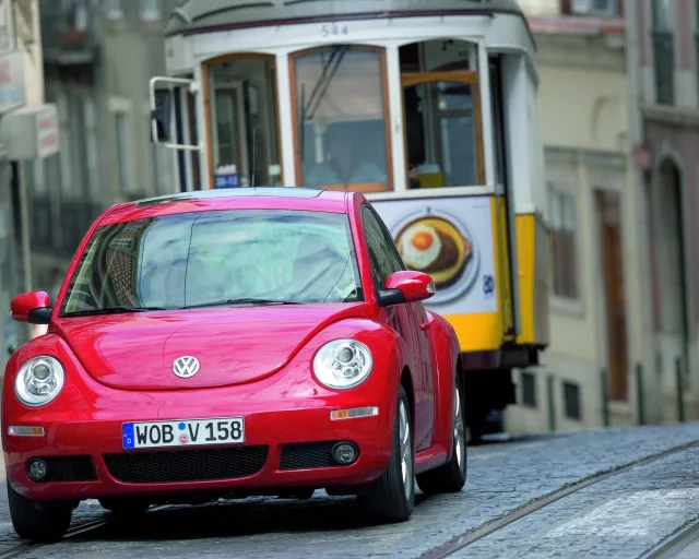 Volkswagen New Beetle 1.8T MT Highline — 7