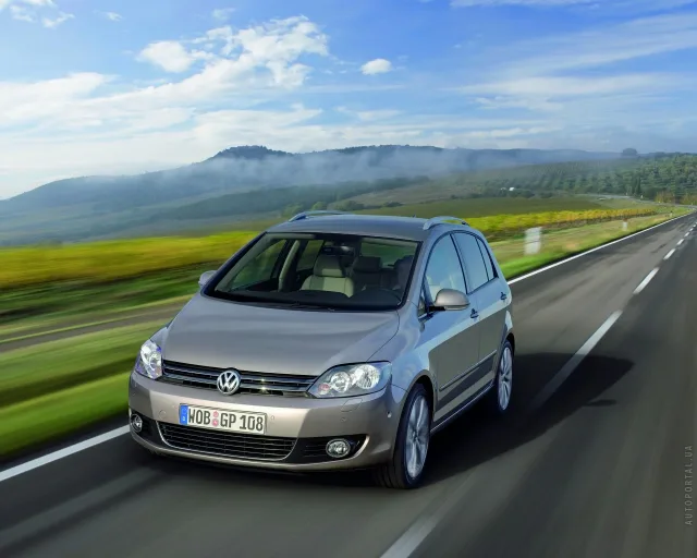 Volkswagen Golf Plus мікроавтобус — 21