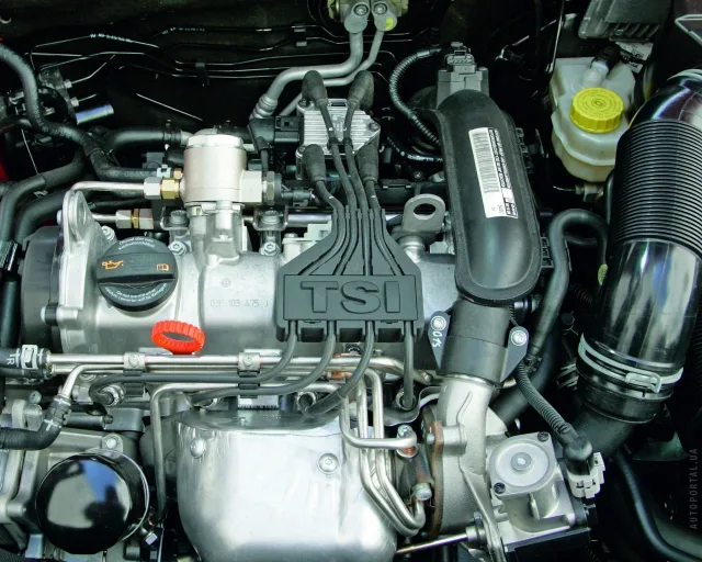 Volkswagen Polo 2009 3-дверний хетчбек — 9