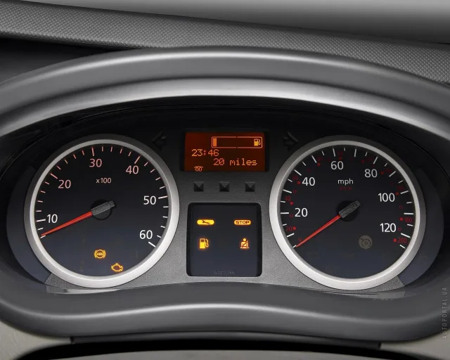 Renault Trafic 2012 мінівен — 5