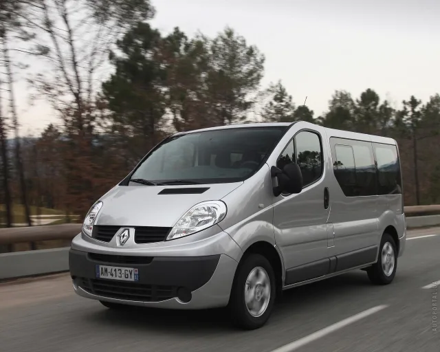 Renault Trafic 2012 мінівен — 21