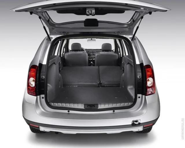 Renault Duster 2010 crossover — 8