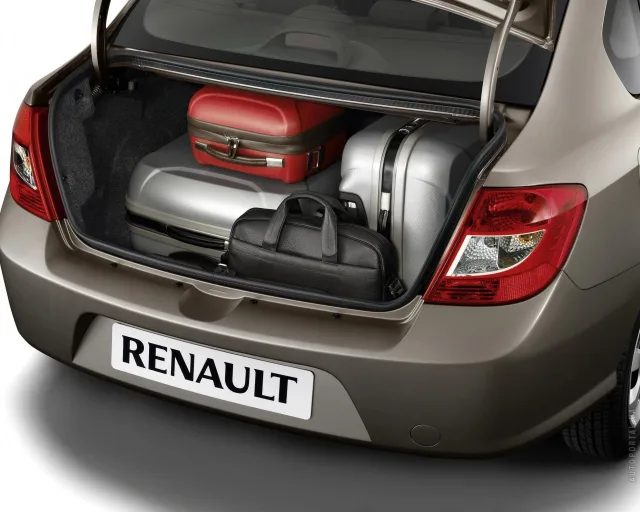 Renault Symbol 2009 sedan — 5