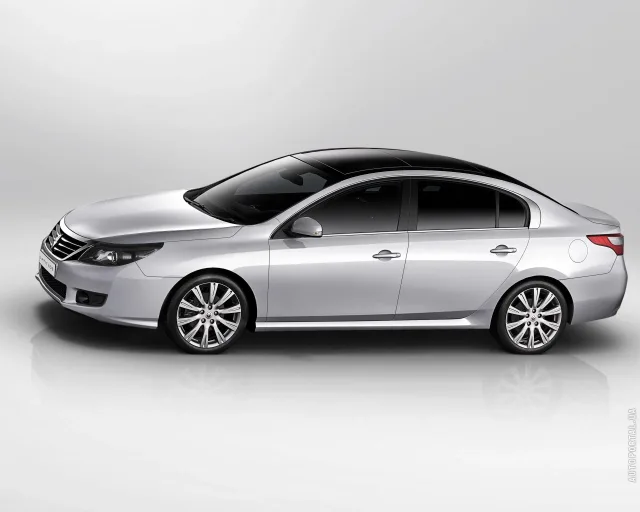 Renault Latitude (Рено Латитьюд) седан — 7