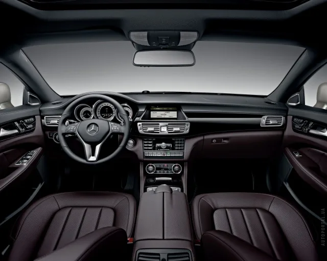 Mercedes-Benz CLS 400 AT 4Matic — 20
