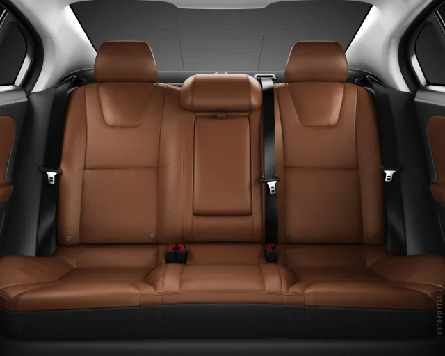 Volvo S60 2010 седан — 8