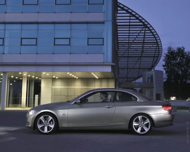 BMW 3 Series Cabriolet купе-кабріолет — 14