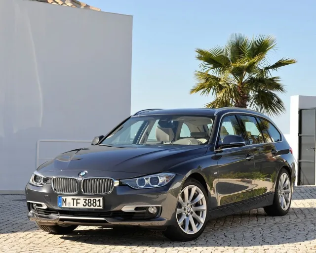 BMW 3 Series Touring 2012 (БМВ 3 Серии Туринг) универсал — 18