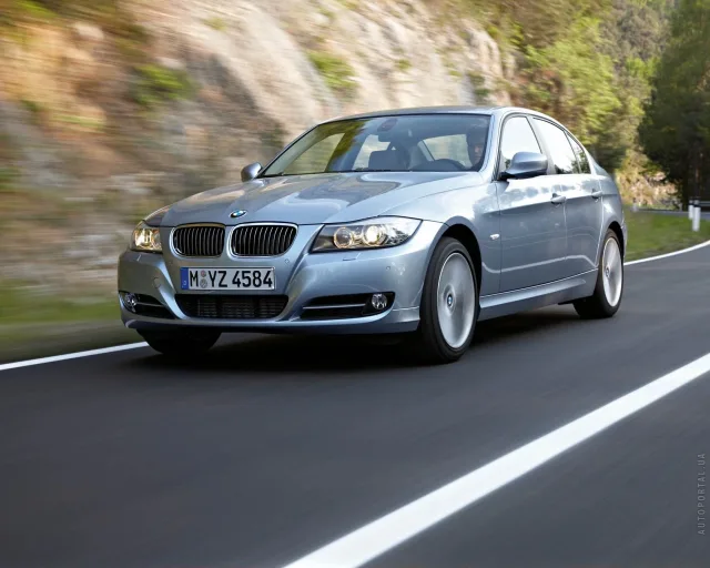 BMW 335i MT — 25