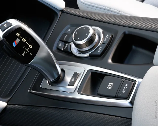 BMW X6 M 4.4 AT — 4