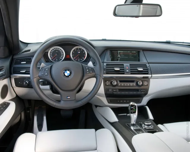 BMW X6 M 4.4 AT — 9