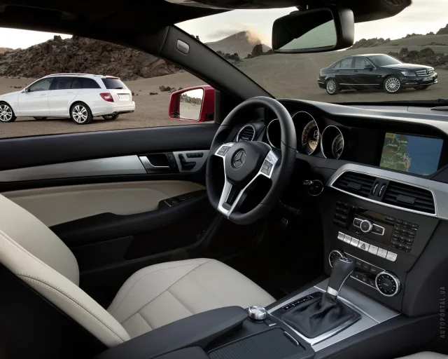 Mercedes-Benz C-Class Coupe C350 AT — 7