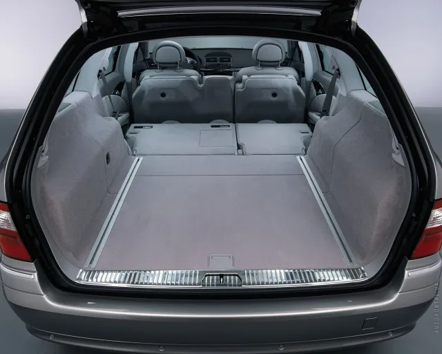 Mercedes-Benz E 320 CDI Wagon MT — 6