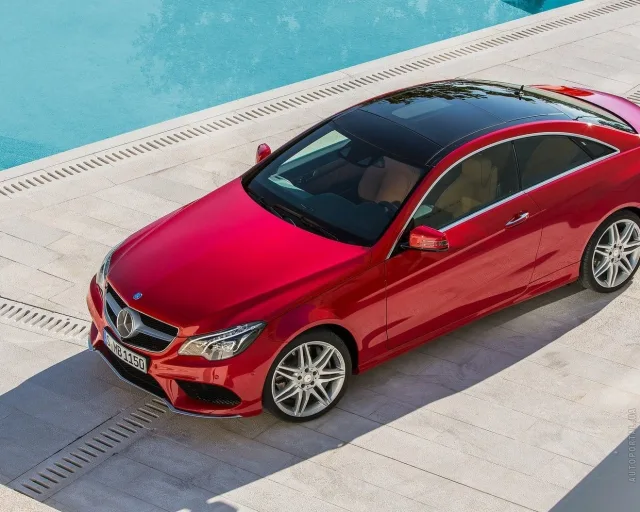 Mercedes-Benz E-Class Coupe 2013 coupe — 8