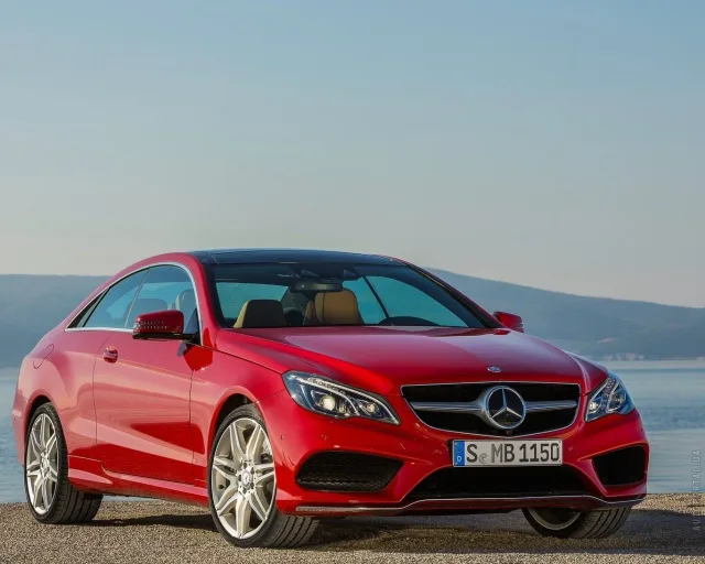 Mercedes-Benz E-Class Coupe 2013 coupe — 24