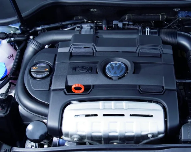 Volkswagen Golf 1.6D MT Highline — 20