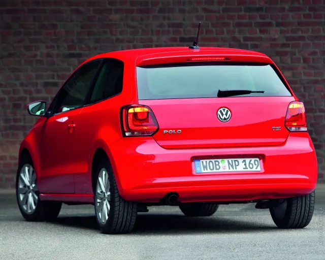 Volkswagen Polo 2009 3-дверний хетчбек — 21