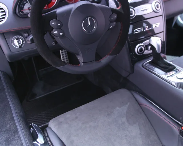 Mercedes-Benz SLR-Class coupe — 2