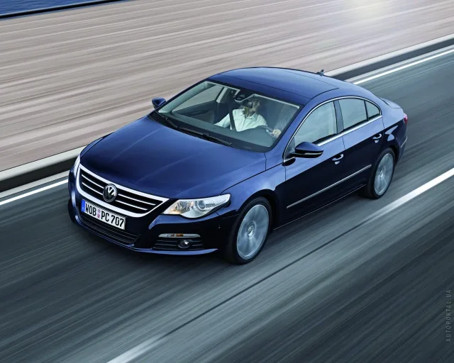 Volkswagen Passat CC седан — 19