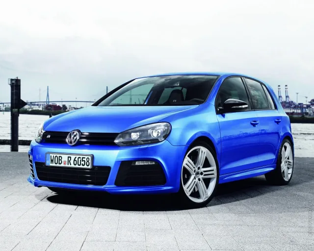 Volkswagen Golf R 2009 (Фольксваген Гольф Р) 5-ти дверный хэтчбек — 20