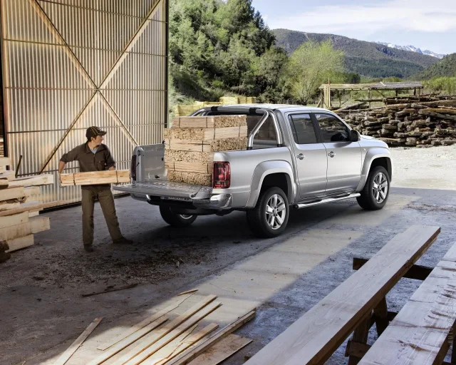 Volkswagen Amarok 2.0D MT Basis 4Motion 4WD (180) — 19