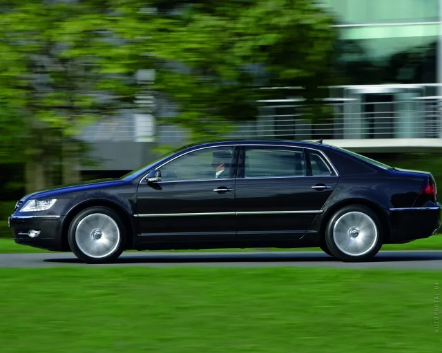 Volkswagen Phaeton 3.2 AT Long — 14