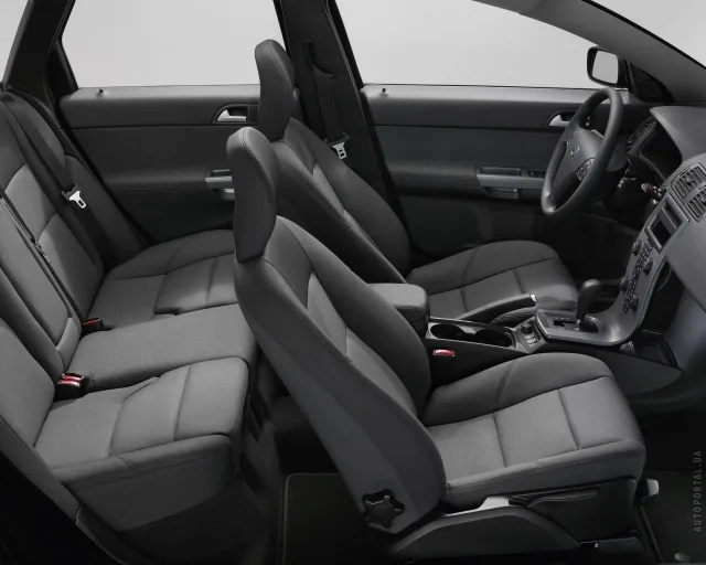 Volvo V50 універсал — 14