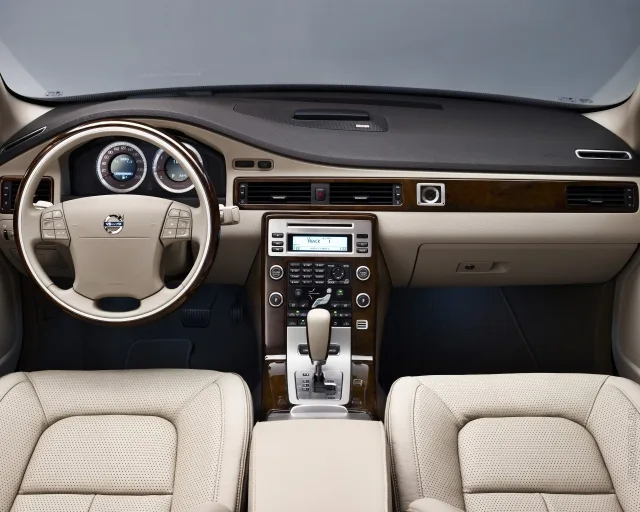 Volvo S80 седан — 7