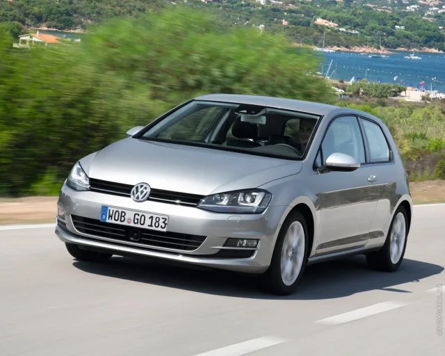 Volkswagen Golf VII 2012 3-дверний хетчбек — 13